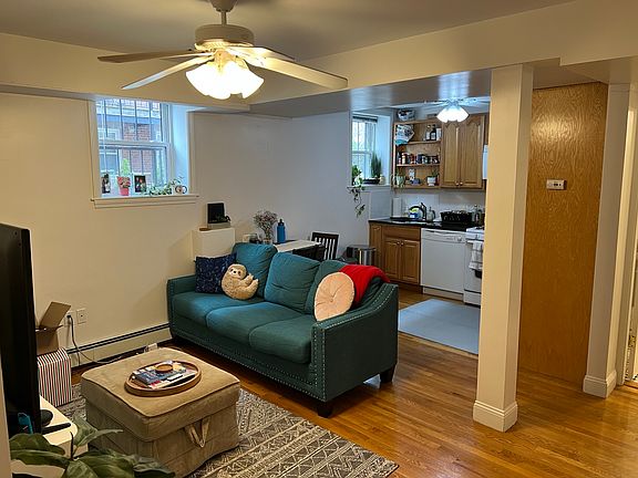 5th image of 80 Sutherland Rd APT 3A
