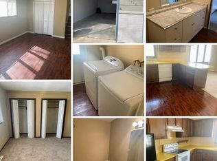 1716 Gateway Dr #18, Albert Lea, MN 56007