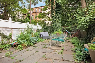 Rented by LG Fairmont Group