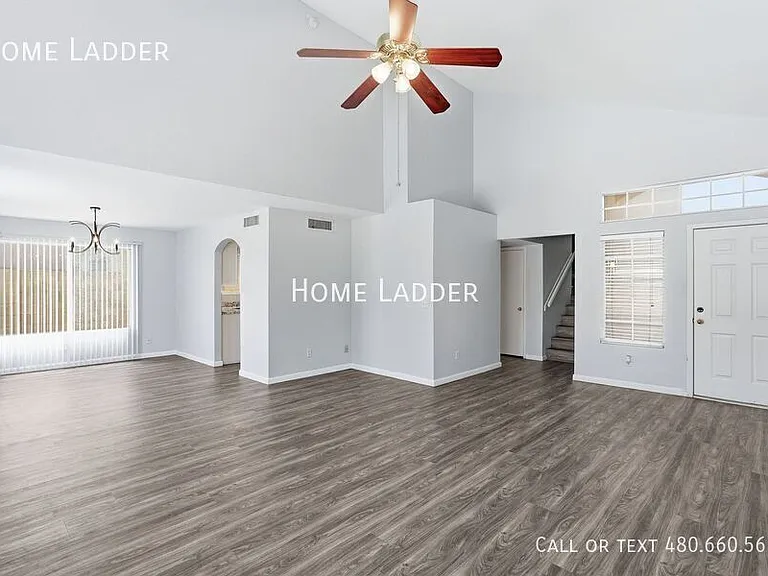 7610 W Ironwood Dr — Photo 2