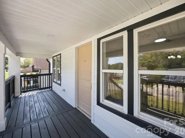 904 Oakshade Ave, Kannapolis, NC 28083