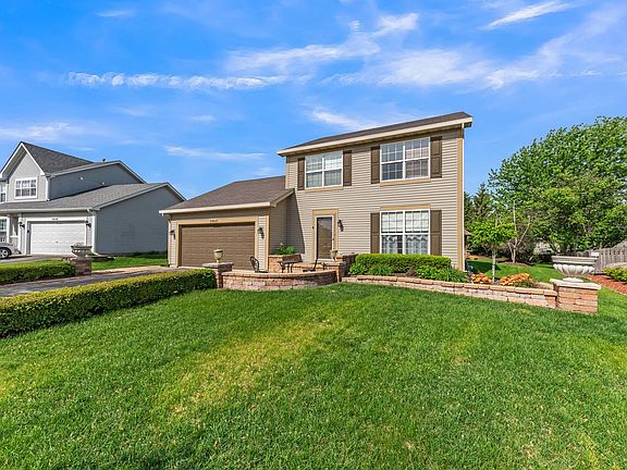 2nd image of 2062 Kathleen Cir