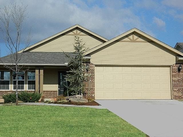 1st image of 18704 Casero Dr