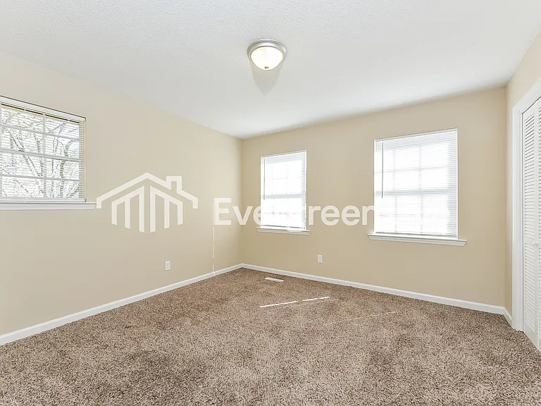1420 Mohican Dr — Photo 9
