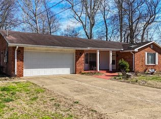 206 Ellsworth Dr, Marietta, OH 45750