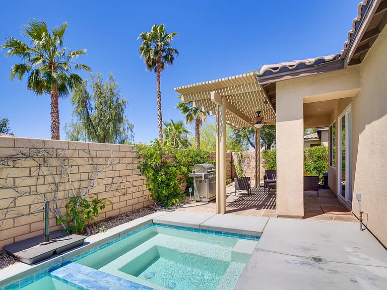 82053 Cochran Dr — Photo 2