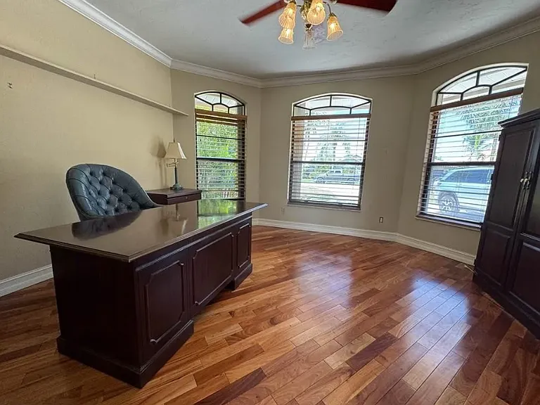 Private Living Room / Office