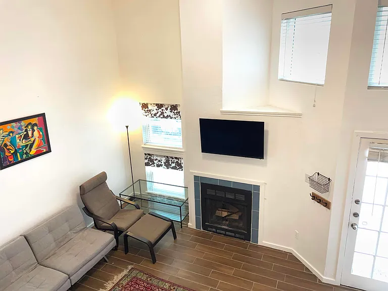 1500 Woodlawn Blvd #4 — Photo 25