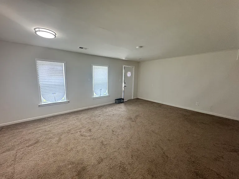 7267 Benedict Ave #2 — Photo 9