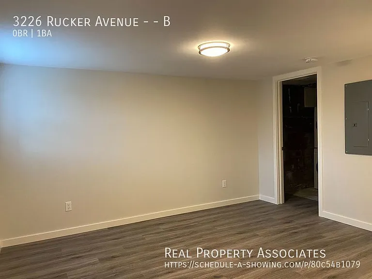 3226 Rucker Ave #B — Photo 4