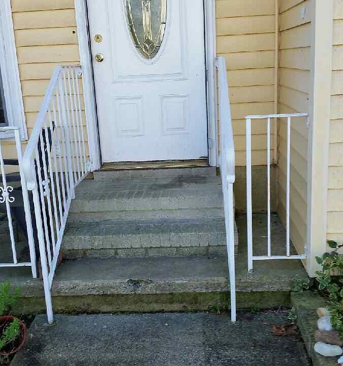 Front entrance porch 