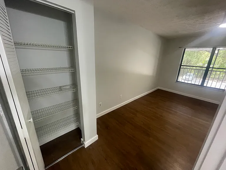 6535 SE Federal Hwy #201 — Photo 18