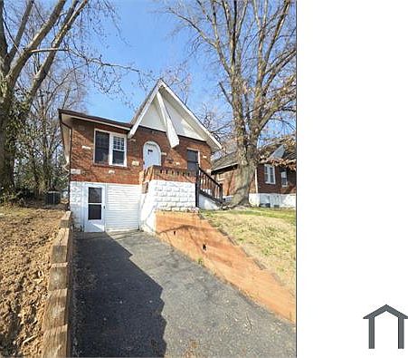 2nd image of 3241 Welsberg Dr