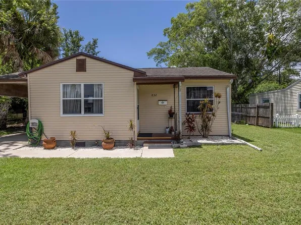 832 61ST AVENUE NE, ST PETERSBURG, FL 33703