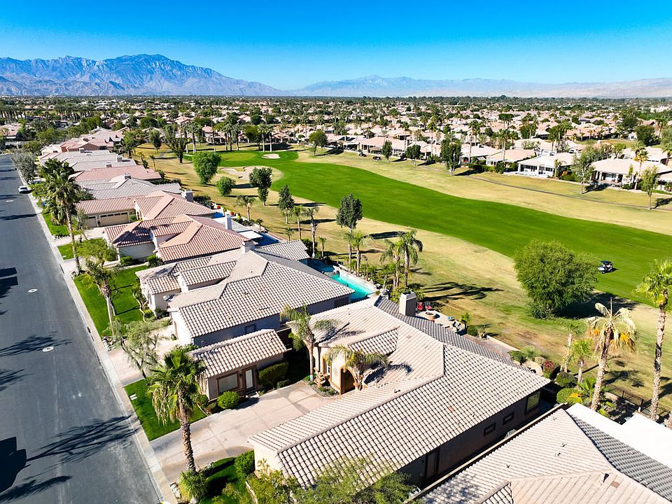 1st image of 80290 Pebble Beach Dr