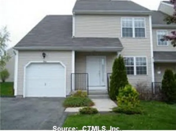 704 Gray Fox Ln, Rocky Hill, CT 06067