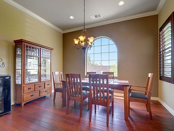 5th image of 8259 Katherine Claire Ln