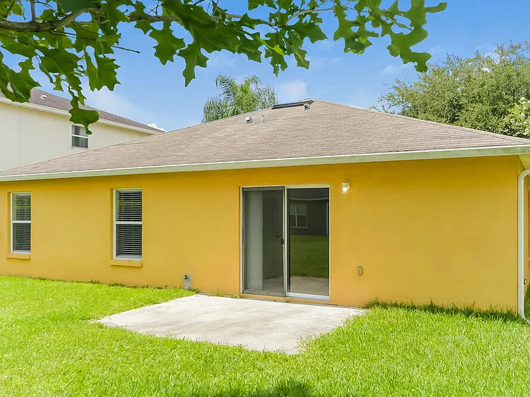 735 Windrose Dr — Photo 16