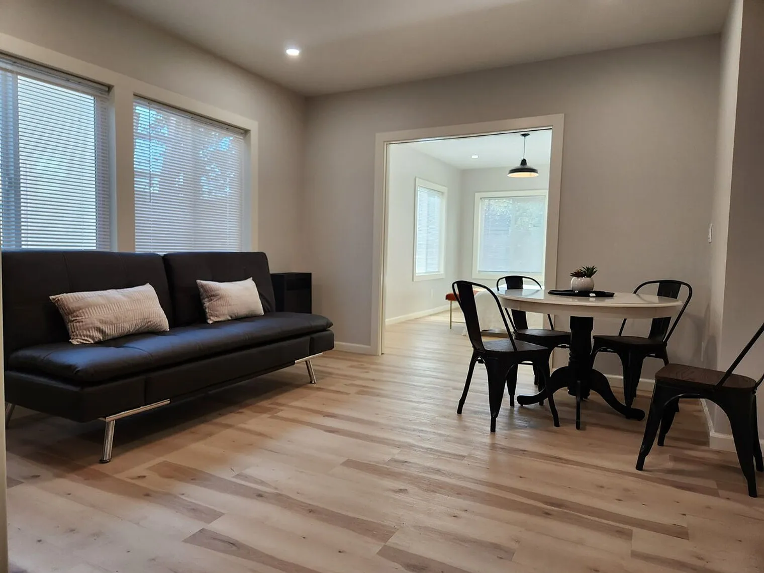 2 bed, 1.0 bath, $4,693 — Photo 1