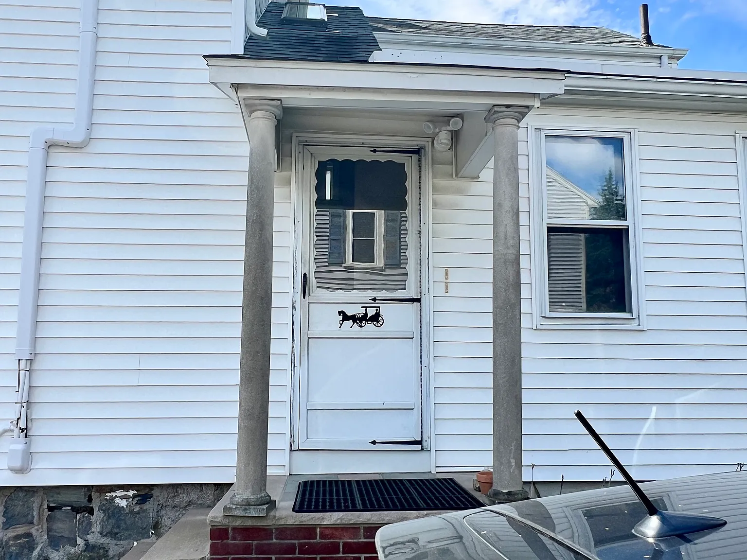 3 bed, 1000 sqft, $3,400 — Photo 4