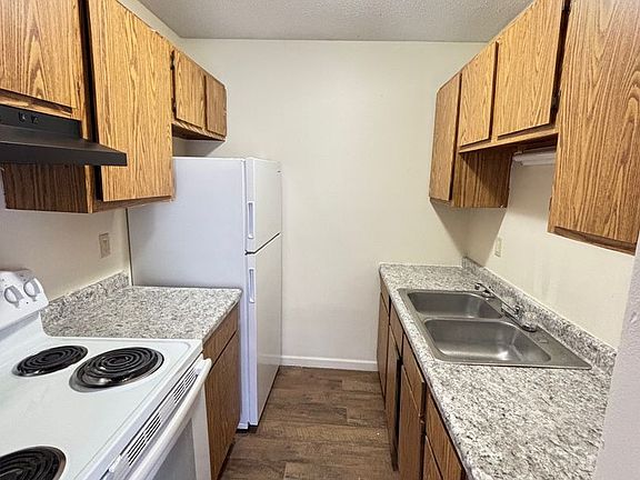 2nd image of 219 W Belle Ave #4