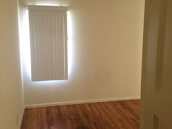 3rd image of 4036 Hillcrest Dr #4044 B