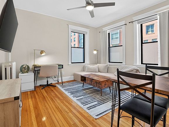 5th image of 36 E Newton St #1