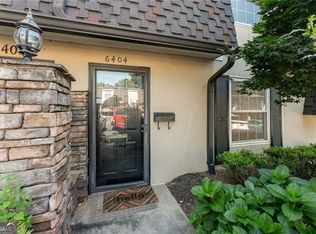 6404 Park Ave #D4, Sandy Springs, GA 30342