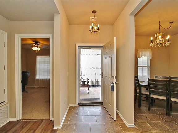 2nd image of 4601 Hunter Blvd