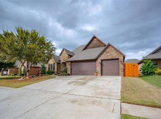 1307 Presidio Dr, Norman, OK 73072