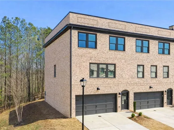 3302 Monarch Ave, Duluth, GA 30096