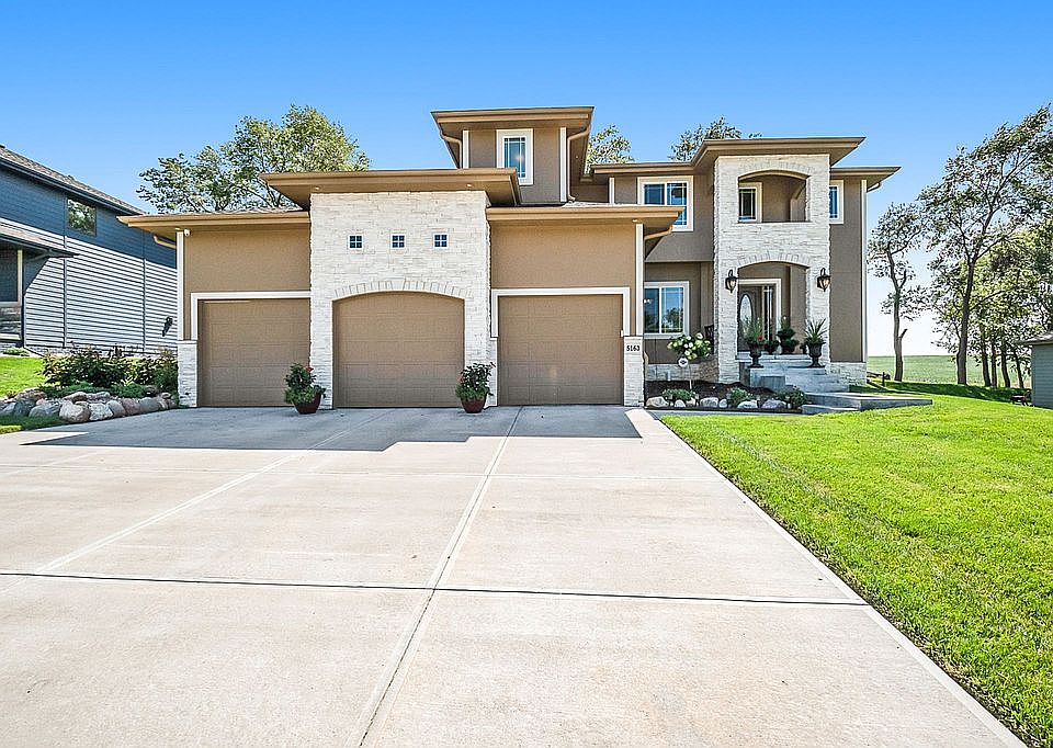 1st image of 5163 Waterford Avenue Cir