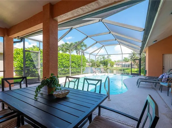 1951 Terrazzo LN, NAPLES, FL 34104
