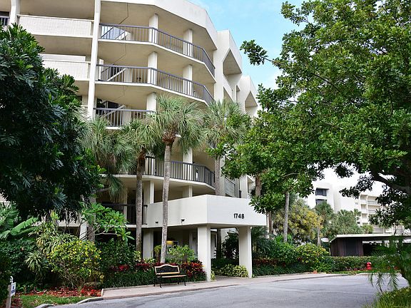 2nd image of 1748 Jupiter Cove Dr APT 520A