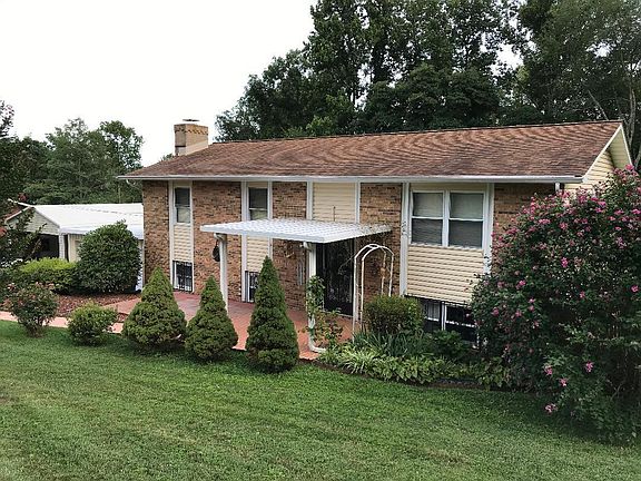 3rd image of 5204 Oakhill Dr