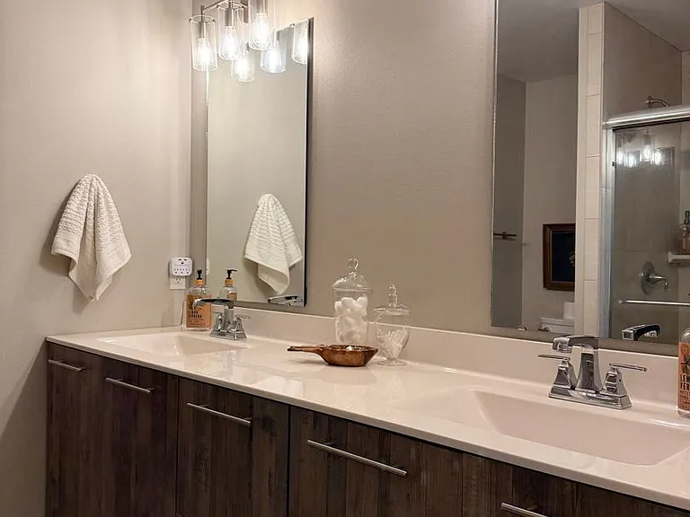 227 Paradigm Dr — Photo 3