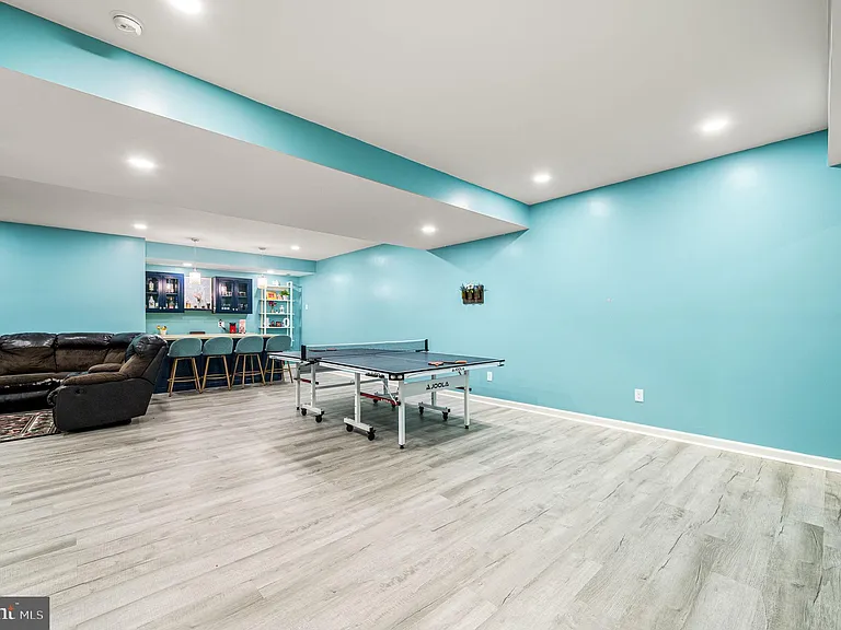 2413 Copper Creek Rd — Photo 29