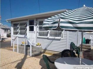 29 E Shell Way, Lavallette, NJ 08735