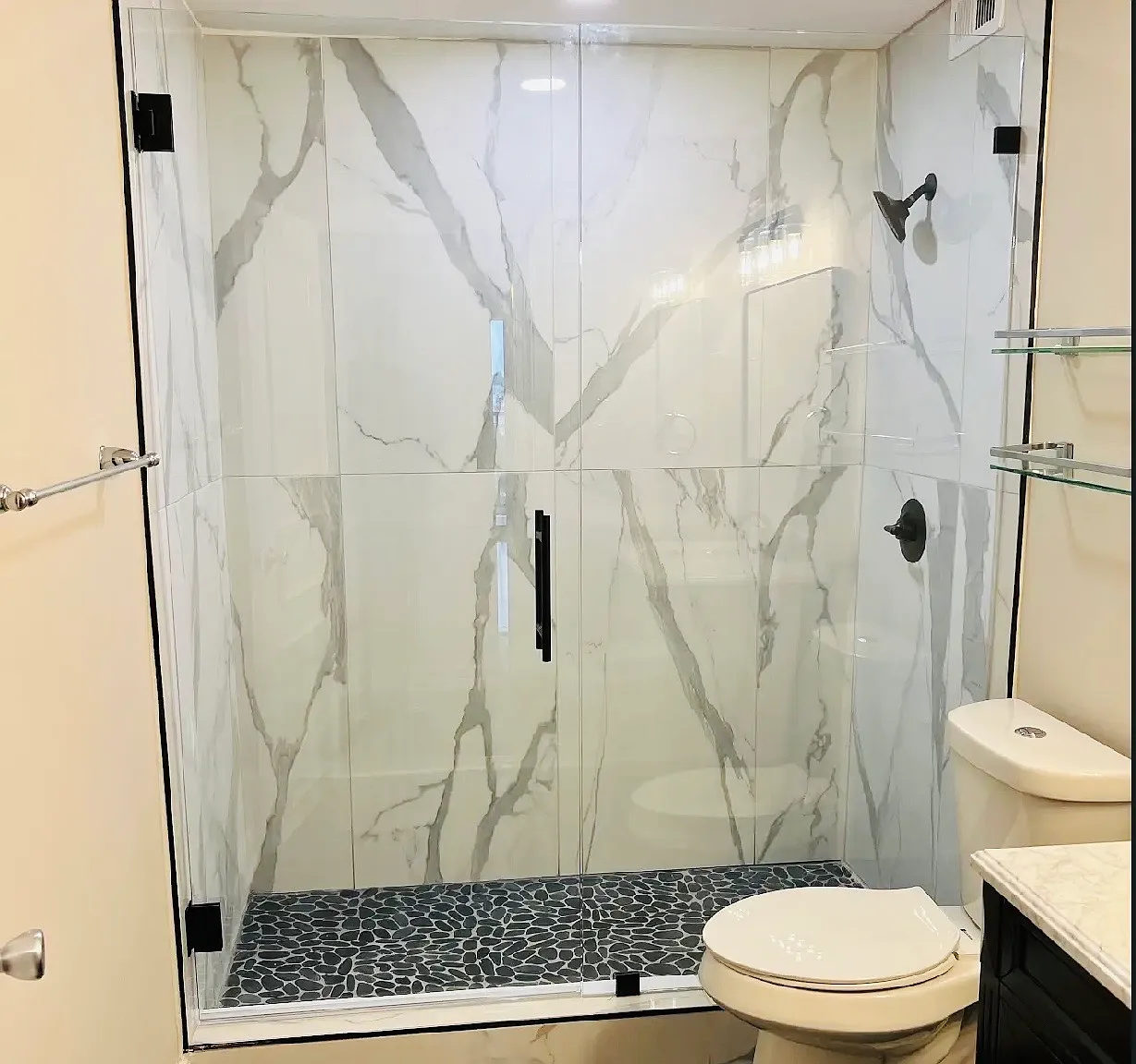1 bed, 925 sqft, $1,850 — Photo 3