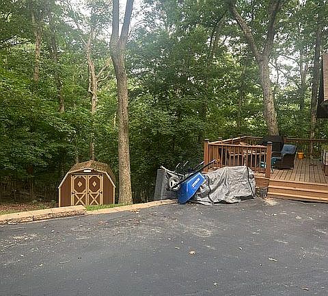 4th image of 18577 Melrose Woods Dr
