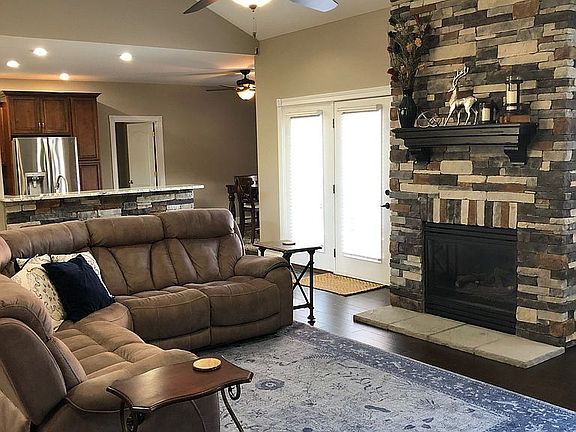 5th image of 108 Katelyn Ln