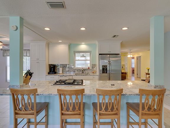 4th image of 4711 N Banana River Blvd