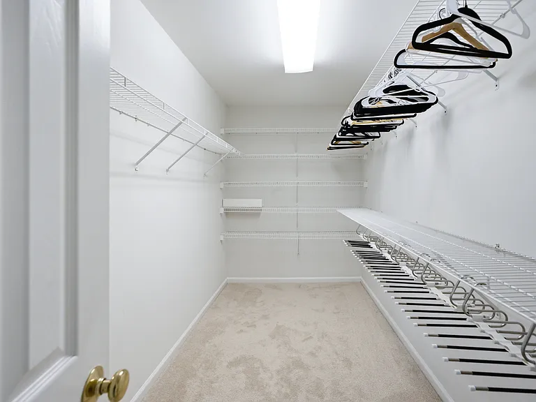 5008 Highland Oaks Ct SE — Photo 13