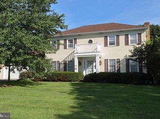 1325 Donegal Springs Rd, Mount Joy, PA 17552
