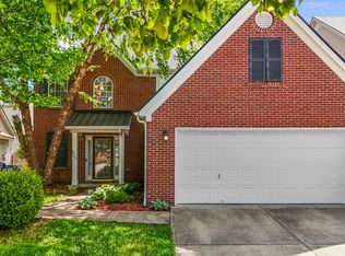 820 White Wood Flt, Lexington, KY 40511