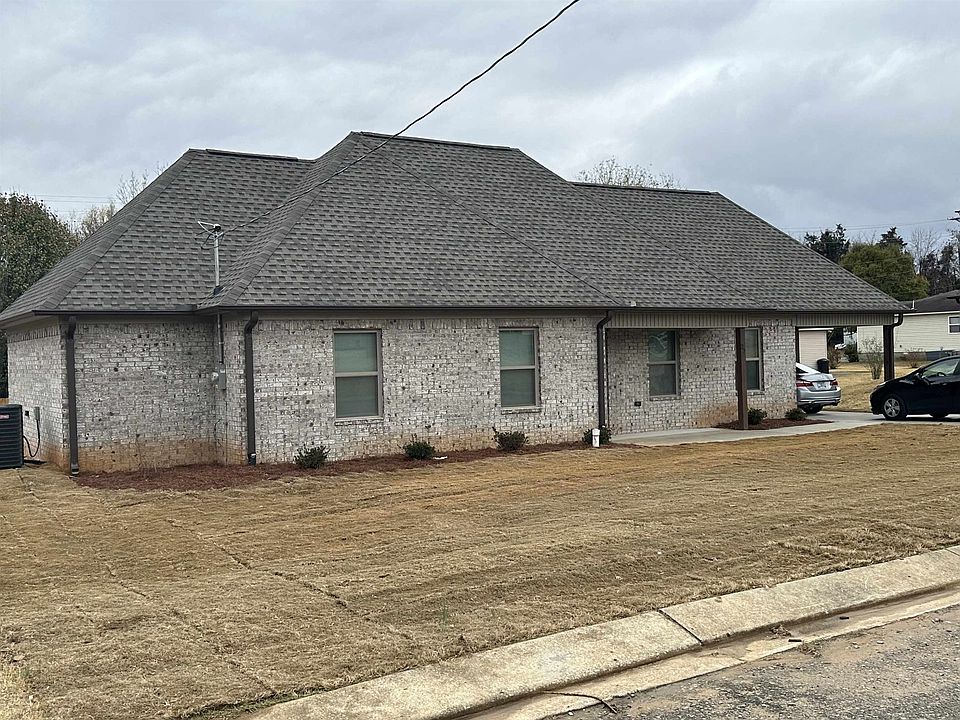 1st image of 27 Harris Dr