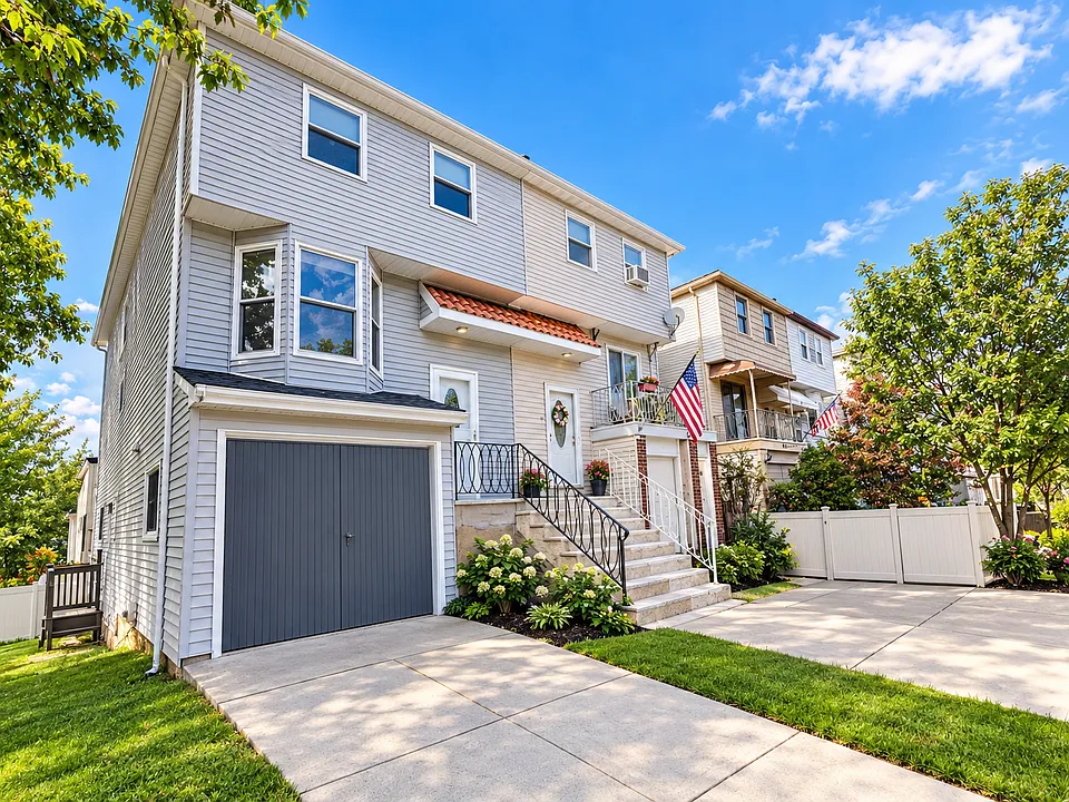 3 Ebey Ln #2