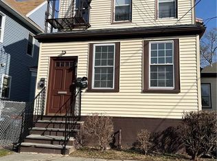 119 S 11th Ave, Mount Vernon, NY 10550
