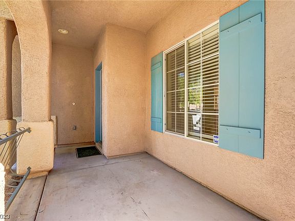 3rd image of 5973 Allanche Ave