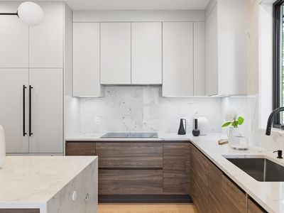 18-20 Pennsylvania Ave, Newton Upper Falls, MA, 02464